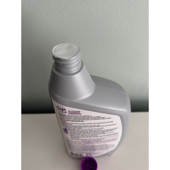 Rejuvenate Professional Wood Floor Restorer Gloss Finish 32 Fl Oz- New Sealed - Picture 3 of 3